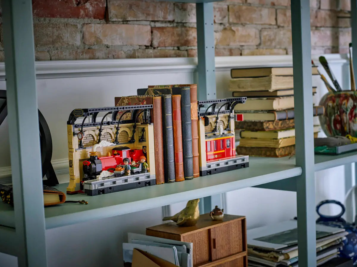 Lego HP Book Nook: Hogwarts Express 76450 (8404603928775)