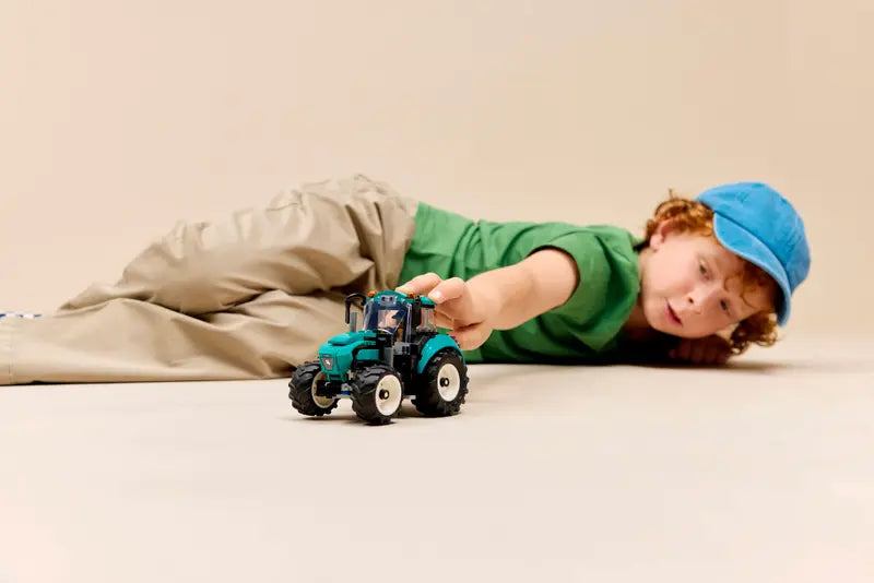 Lego City Tractor 60498