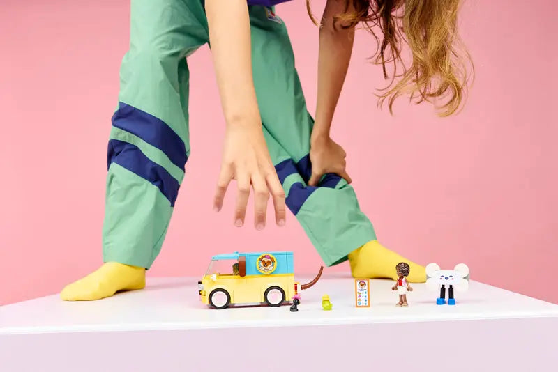 Lego Friends Pet Accessories Van 42678
