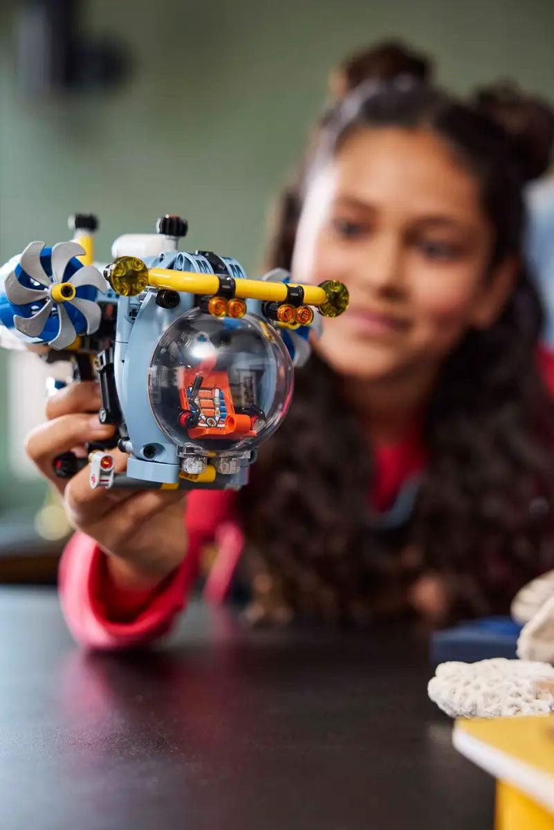 Lego Tech Deep Sea Research Submarine 42201 (8285787324615)