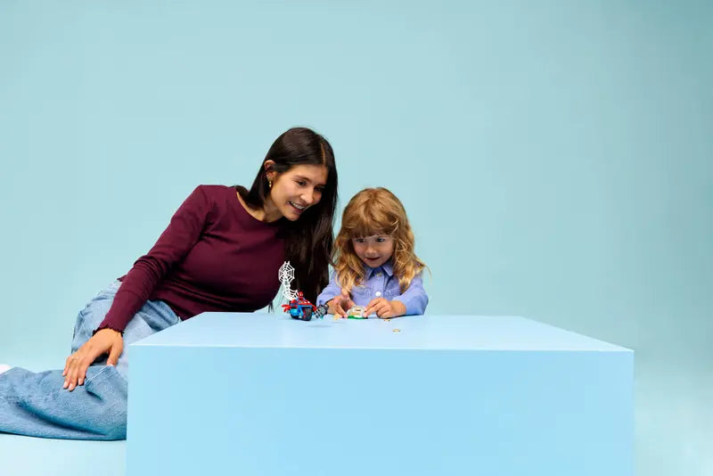 Lego SH Spidey on Motorcycle vs Rhino 11206