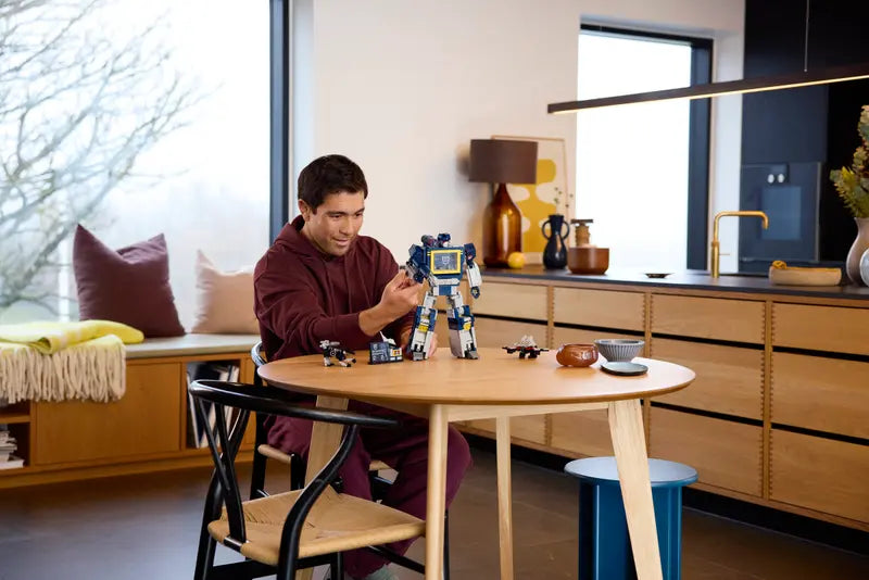 Lego Icon Transformers: Soundwave 10358 (8507350384839)