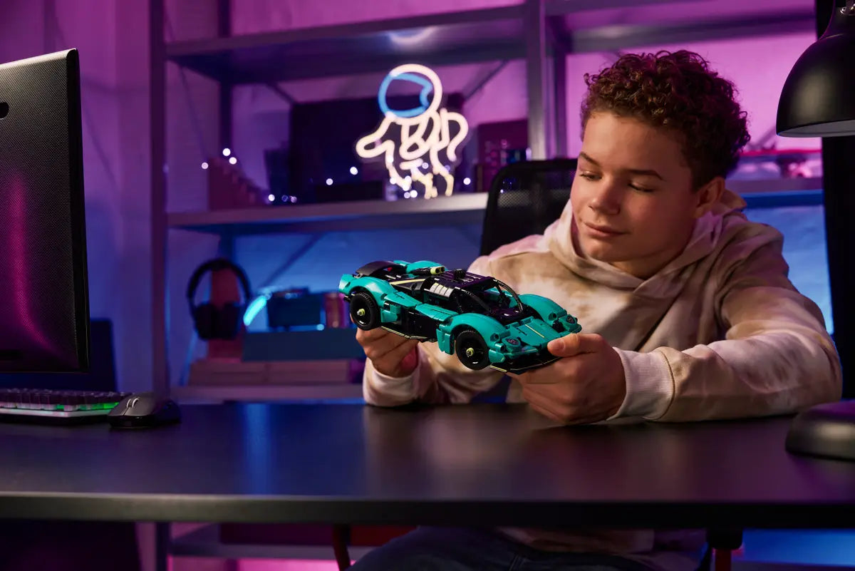 Lego Tech Aston Martin Valkyrie 42208 (8385602158791)