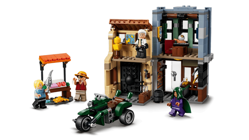 Lego One Piece Showdown with Captain Smoker 75642