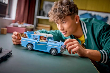 Lego HP Enchanted Flying Ford Anglia 76470