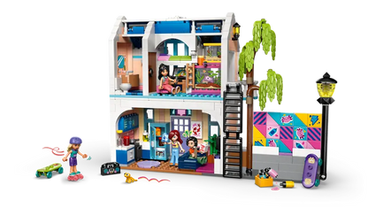 Lego Friends Liann's Family House 42687