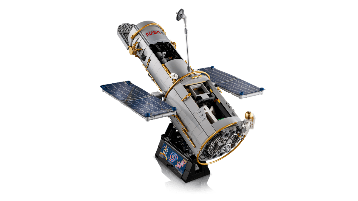 Lego Icons Hubble Space Telescope V29 11382