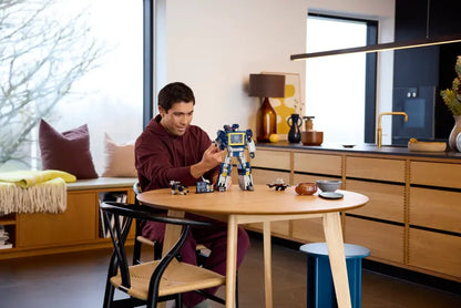 Lego Icon Transformers: Soundwave 10358 (8507350384839)