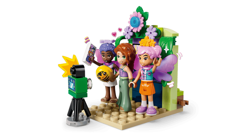 Lego Friends Spinning Flower & Fairy Teacup Ride 42702