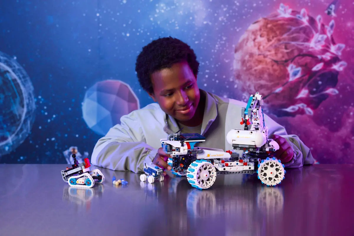 Lego Tech Lunar Outpost Moon Rover 42211 (8437568897223)