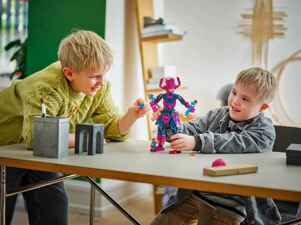 Lego SH Fantastic Four vs Galactus 76316 (8385607434439)