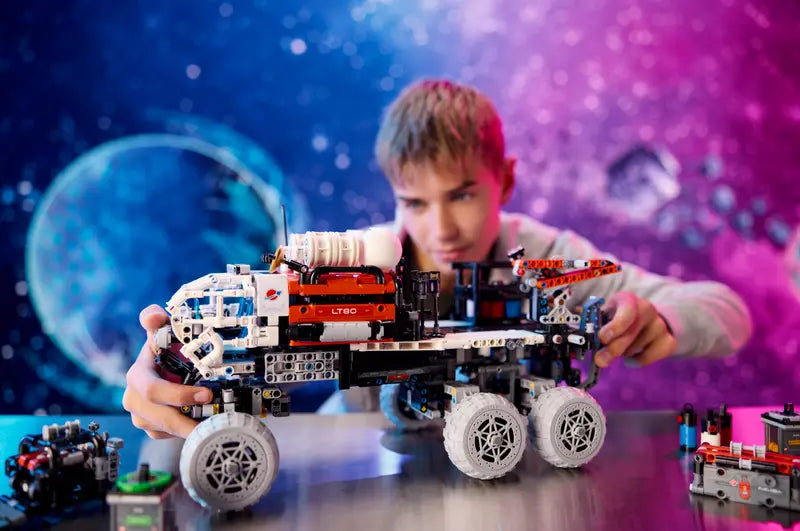 Lego Tech Mars Crew Exploration Rover 42180 (7909008081095)